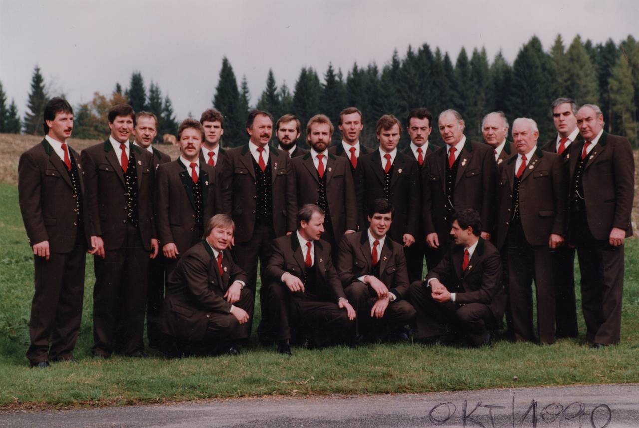 Chor, Gruppenfoto, Kärntner Anzug, Mann, Männergesangsverein, Tiffen, Tracht