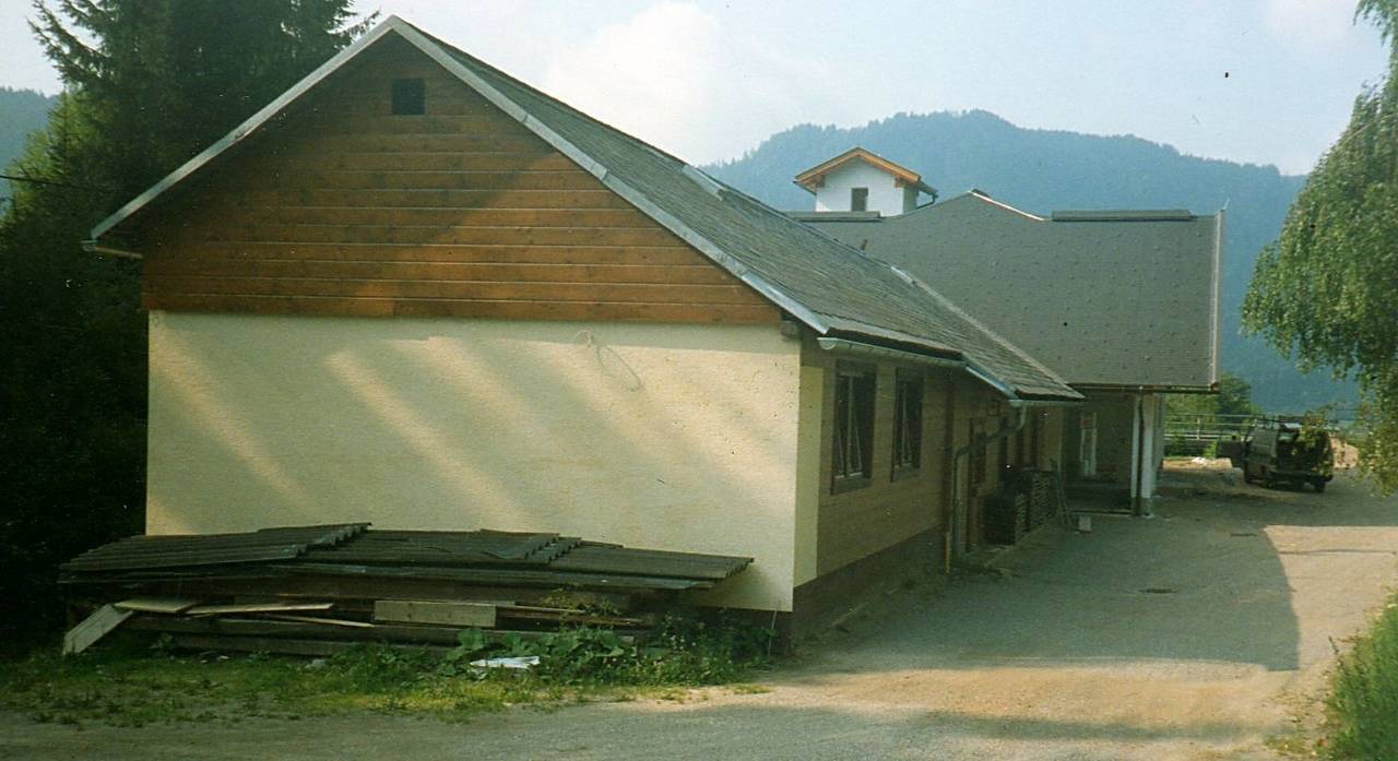 Dach, Dorfgemeinschaftshaus, Faleschini Säge, Fassade, Feuerwehrhaus, Haus, Rüsthaus, Tiffen
