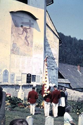 Fresko, Kirche, Kriegerdenkmal, Lobisser, Pfarre, Pfarrkirche, Schützengarde, Tiffen, Uniformierte Schützengarde